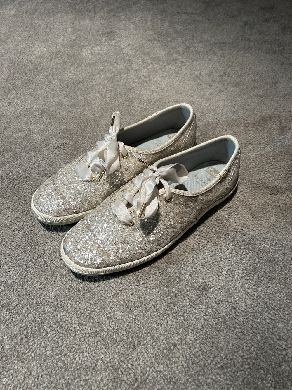 Sparkle Lace-Up Women's Sneakers - Silver Glitter